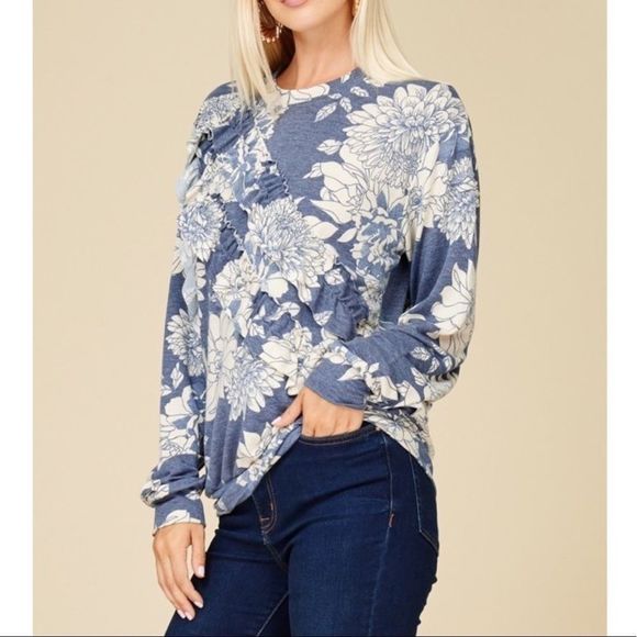 NEW Annabelle Blue and Ivory Floral Print Lightweight Ruffle Top - Picture 3 of 4